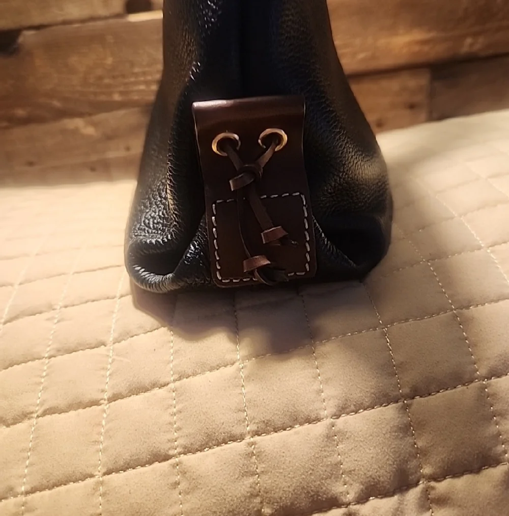 Dooney Bourke Wakefield Tassel Purse/Bag - Picture 6 of 14